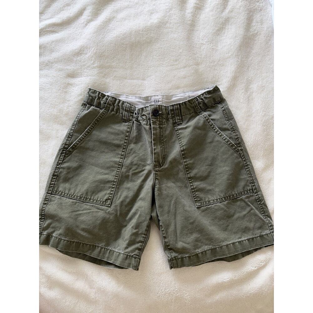 GAP Girlfriend Chino Shorts Size 2 Olive Green Mid Rise Casual Summer Pockets